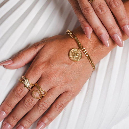 Ava Abstract Adjustable Ring 18K Gold Plated