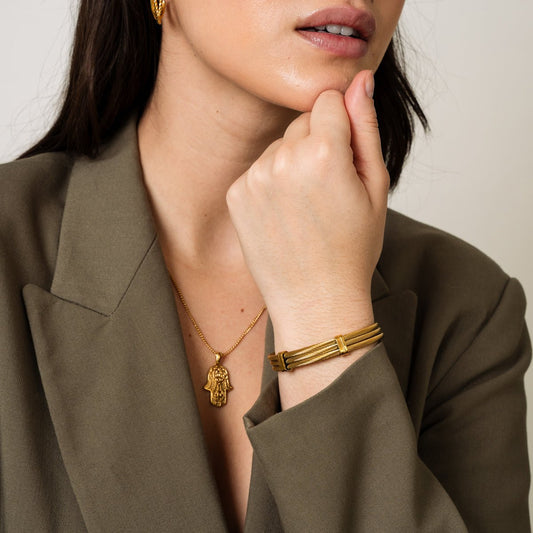 18K Gold Plated Wire Bracelet