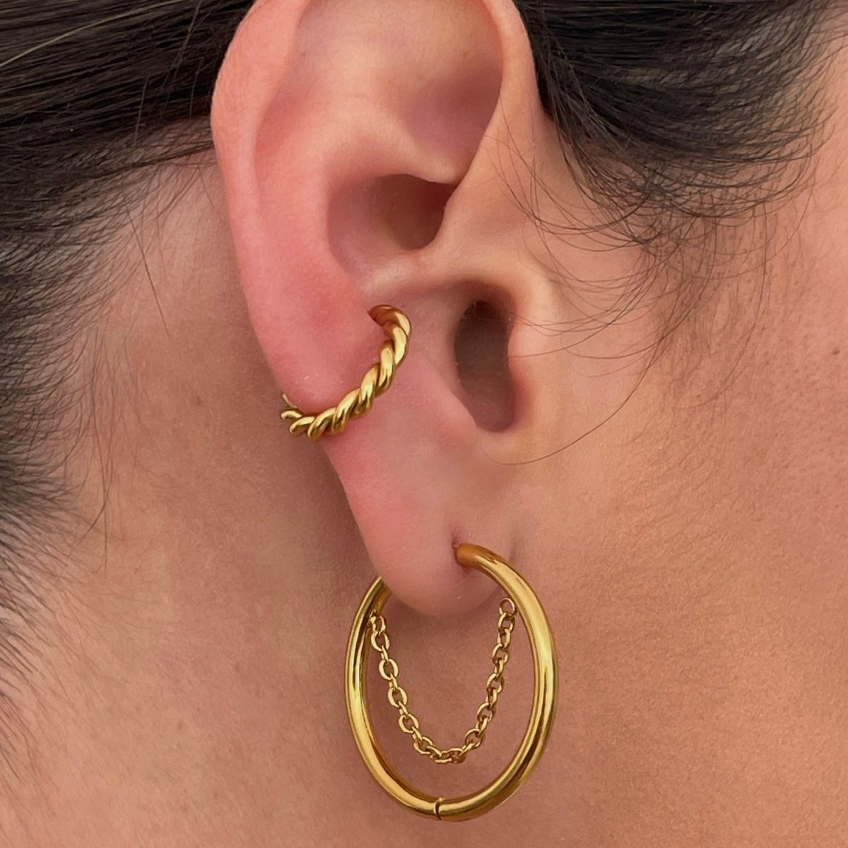 Diamond-shaped Hoop Earring 18K Gold Plated