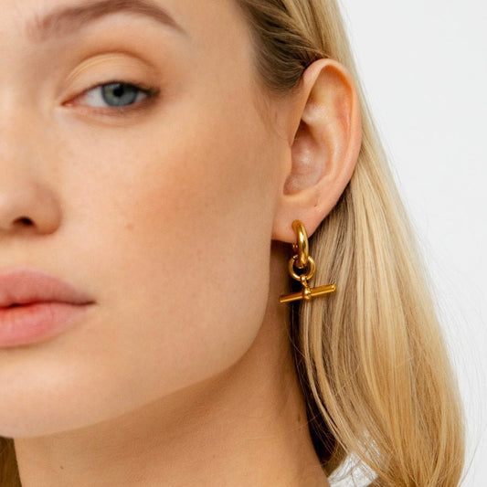 T-Bar Earring 18K Gold Plated