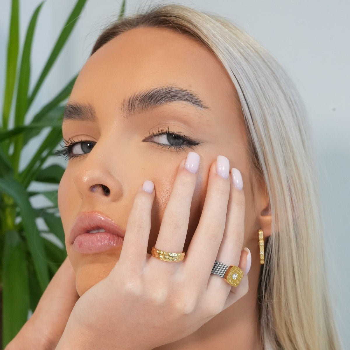 Ring Texture Lunar 18K Gold Plated
