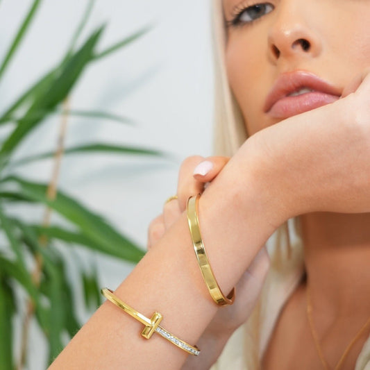 T-Bar Elegance Bracelet 18K Gold Plated